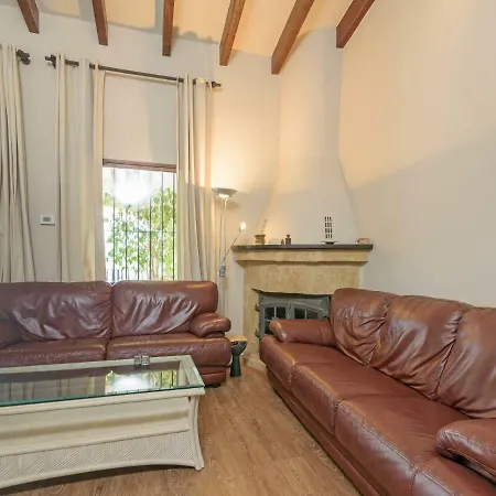 Villa Tina Montgo